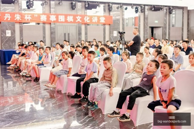 夏联赛事今,日启动京媒,周琦因私事,万博体育官网,万博体育价格,万博体育赛事,万博体育分析,万博全站服务